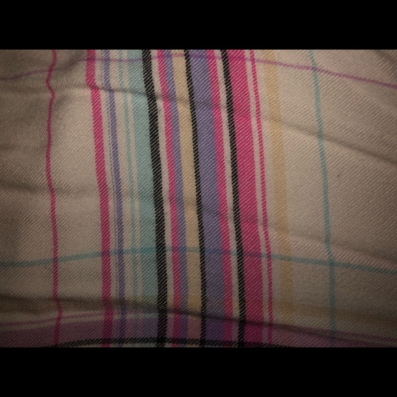 GAP Soft Flannel, Plaid - Picture 2 of 3